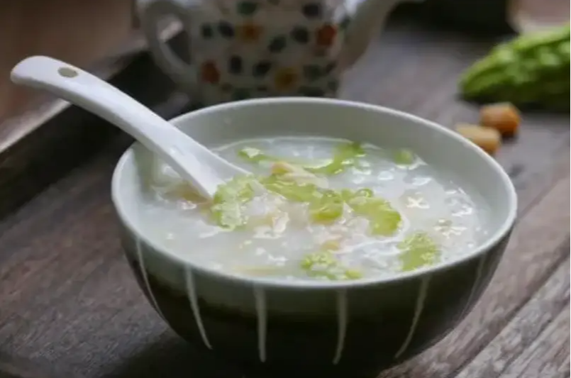 5 m&oacute;n ch&aacute;o vừa ngon miệng, m&aacute;t lạnh lại tốt cho dạ d&agrave;y, bổ kh&iacute; huyết bạn n&ecirc;n nấu cho gia đ&igrave;nh ăn trong m&ugrave;a h&egrave;- Ảnh 15.