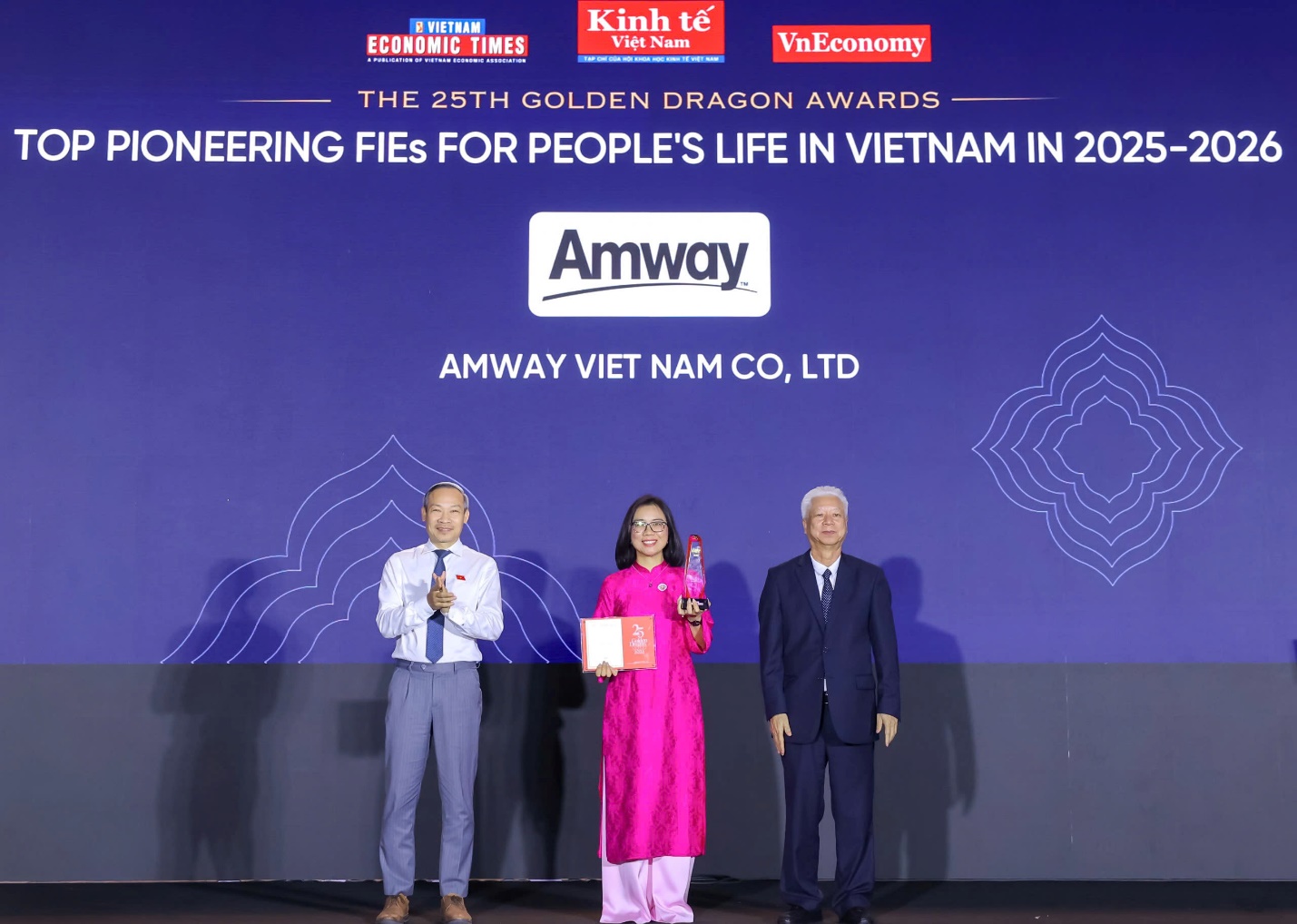 Amway Việt Nam ghi dấu lần thứ 10 được vinh danh tại giải thưởng Rồng V&agrave;ng- Ảnh 1.