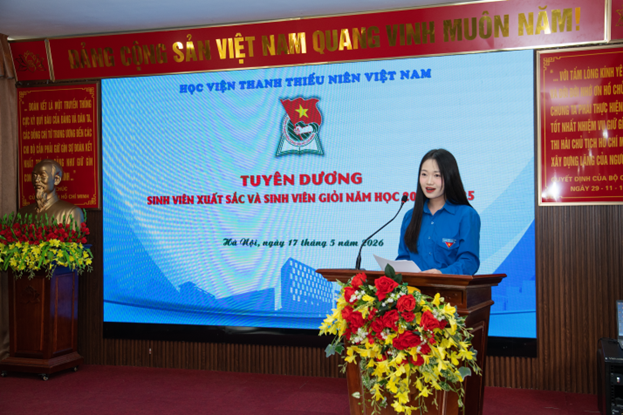 Học viện Thanh thiếu ni&ecirc;n Việt Nam tuy&ecirc;n dương sinh vi&ecirc;n ti&ecirc;u biểu năm học 2024 - 2025 tại K9 - Đ&aacute; Ch&ocirc;ng - Ảnh 2.