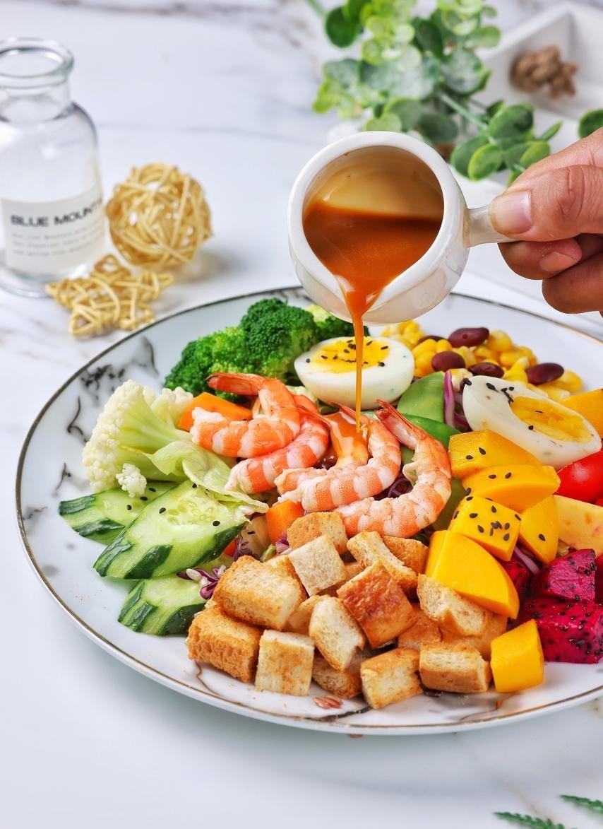 T&ocirc;i d&ugrave;ng "c&ocirc;ng thức vạn năng" cho bữa tối kh&ocirc;ng cần nấu nướng: Chỉ 8 ph&uacute;t để ho&agrave;n th&agrave;nh v&agrave; cực hợp với người muốn giảm c&acirc;n - Ảnh 8.