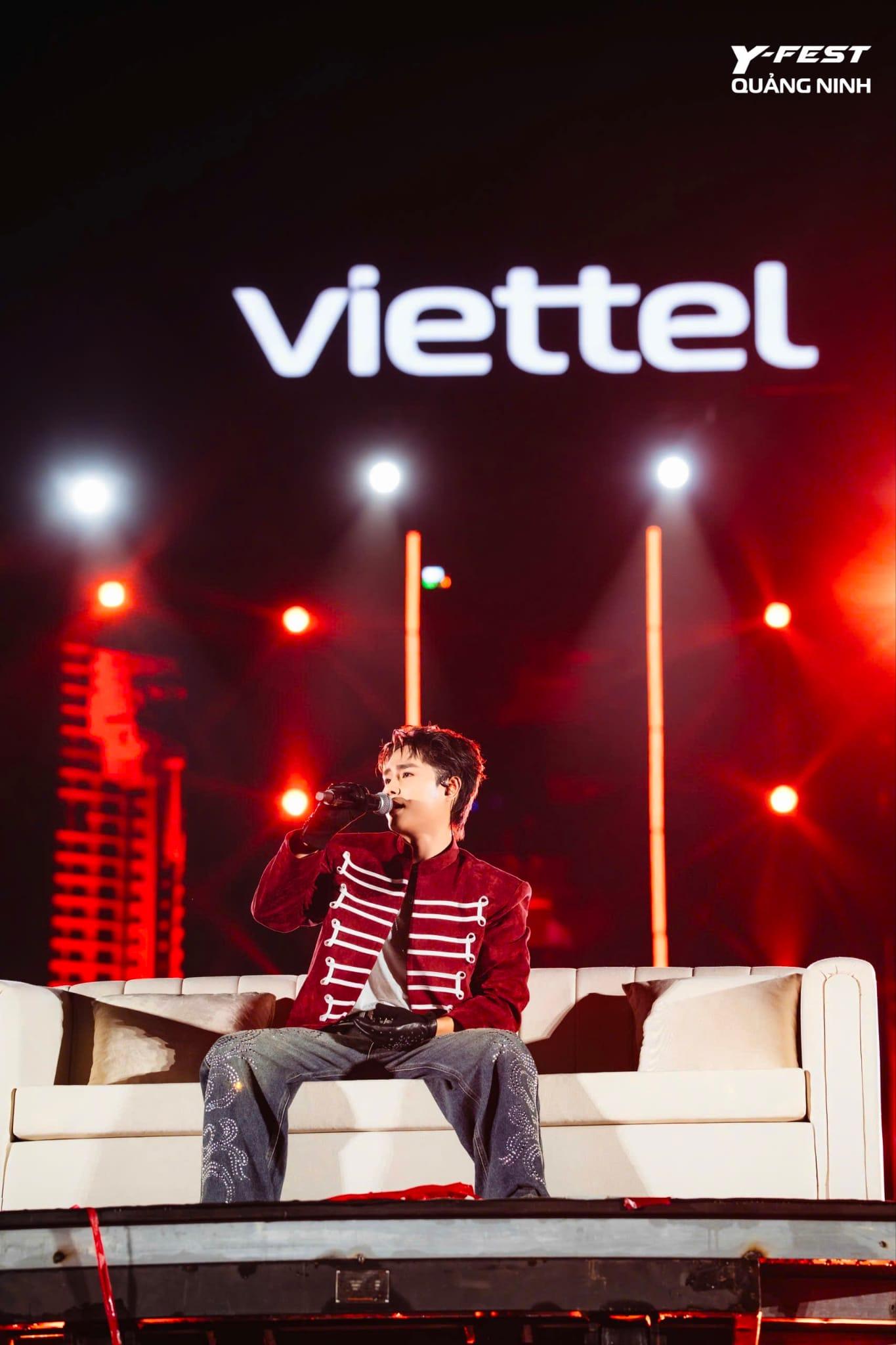 Viettel Y-Fest Quảng Ninh kh&eacute;p lại bằng đ&ecirc;m nhạc b&ugrave;ng nổ, h&agrave;ng chục ngh&igrave;n kh&aacute;n giả ở lại đến ph&uacute;t cuối- Ảnh 7.