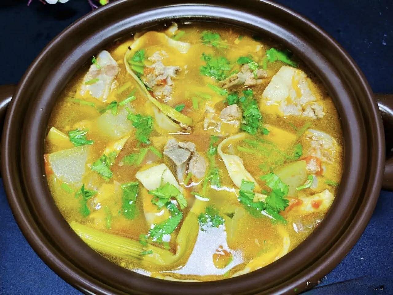 Vẫn l&agrave; m&oacute;n canh c&agrave; chua nhưng nấu theo c&aacute;ch n&agrave;y, vị chua ngọt thanh m&aacute;t ngon bất ngờ, ăn đến đ&acirc;u "thấm" đến đ&oacute;- Ảnh 9.