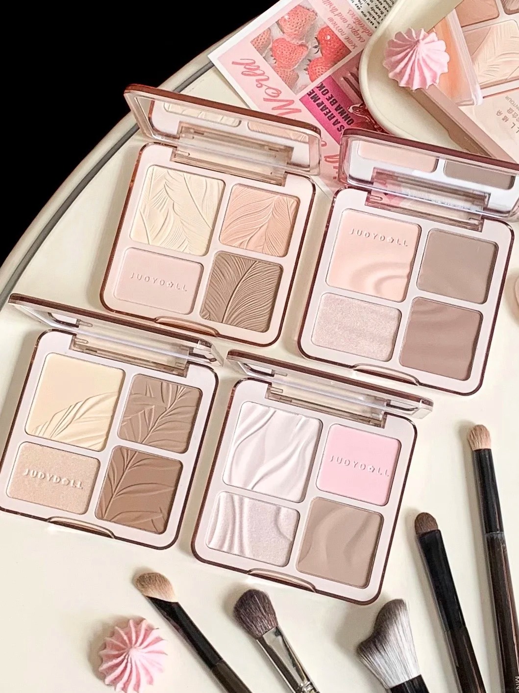 Từ makeup tới váy áo, tạo hình của Jisoo tại Met Gala bị "copy" hàng loạt - Ảnh 9.