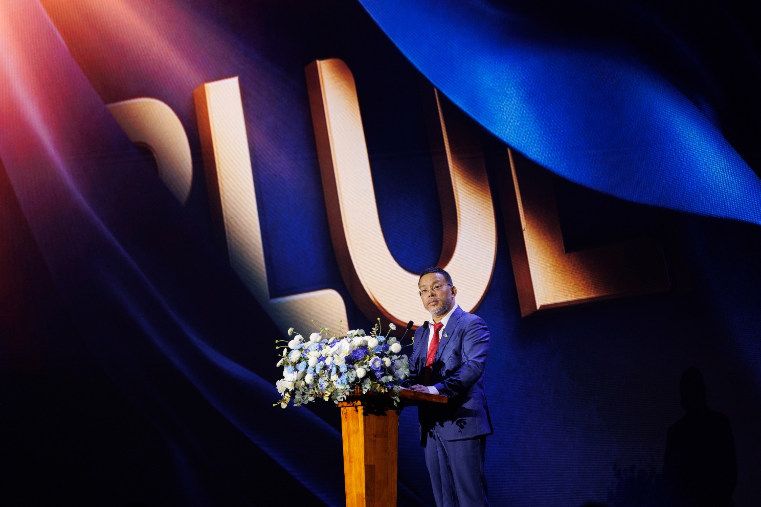Đất Xanh chuyển m&igrave;nh th&agrave;nh BLUEMARQ GROUP &ndash; Bước t&aacute;i định vị chiến lược lớn nhất trong 23 năm - Ảnh 1.