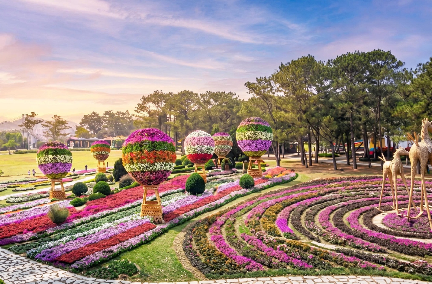 TTC World - Thung lũng t&igrave;nh y&ecirc;u ra mắt chuỗi trải nghiệm mới khuấy động m&ugrave;a h&egrave; - Ảnh 1.