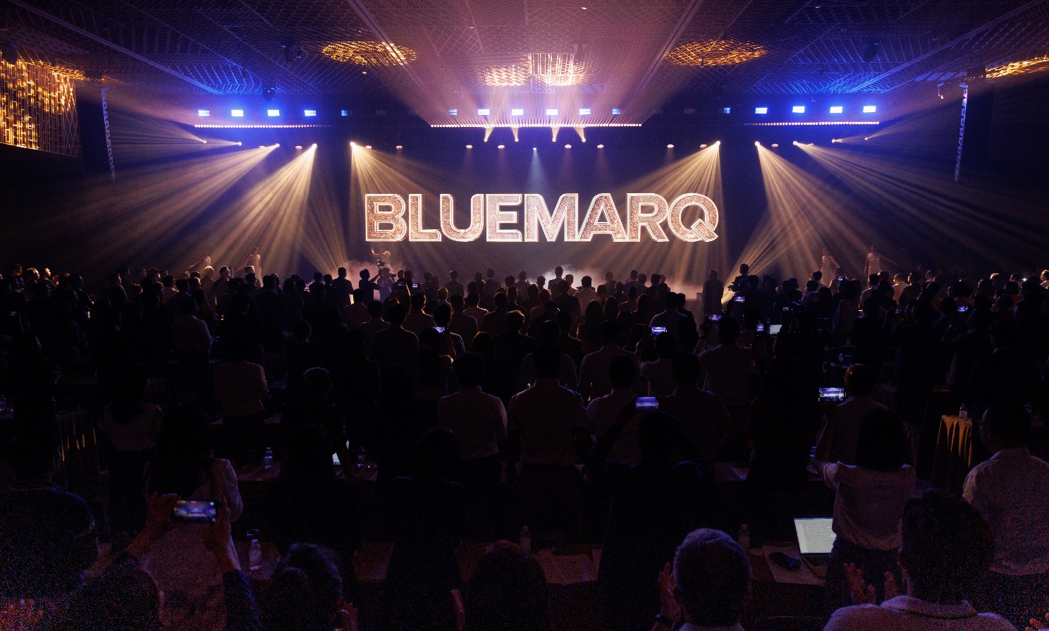 Đất Xanh chuyển m&igrave;nh th&agrave;nh BLUEMARQ GROUP &ndash; Bước t&aacute;i định vị chiến lược lớn nhất trong 23 năm - Ảnh 2.