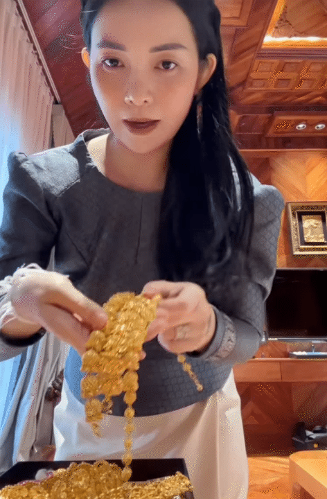 Nàng dâu ngoại quốc có gia thế 