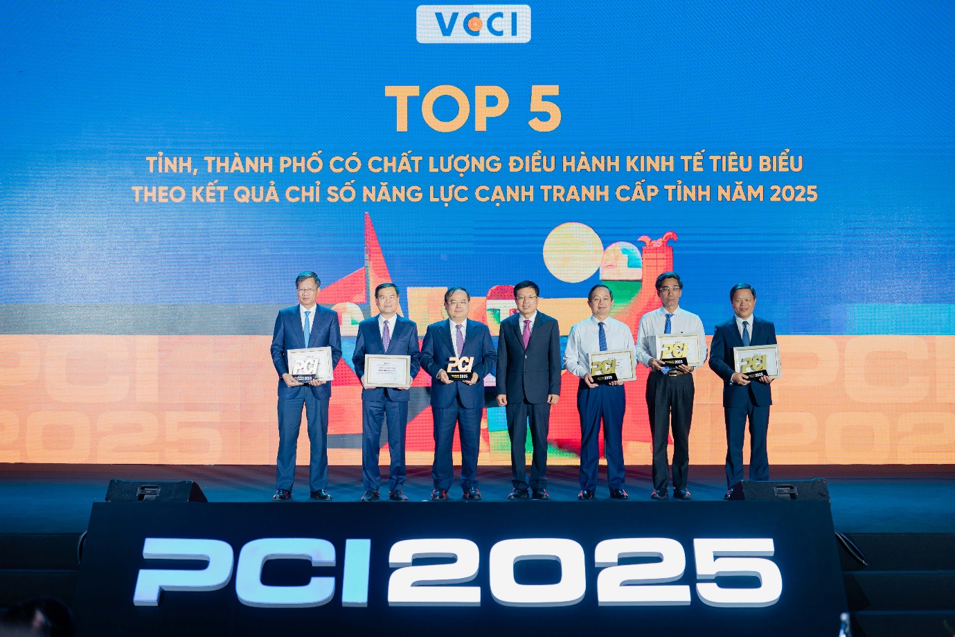 Hệ thống PCI trở lại với phi&ecirc;n bản 2.0, tạo c&uacute; h&iacute;ch cho nh&oacute;m DN đ&oacute;ng g&oacute;p 50% GDP Việt Nam - Ảnh 2.