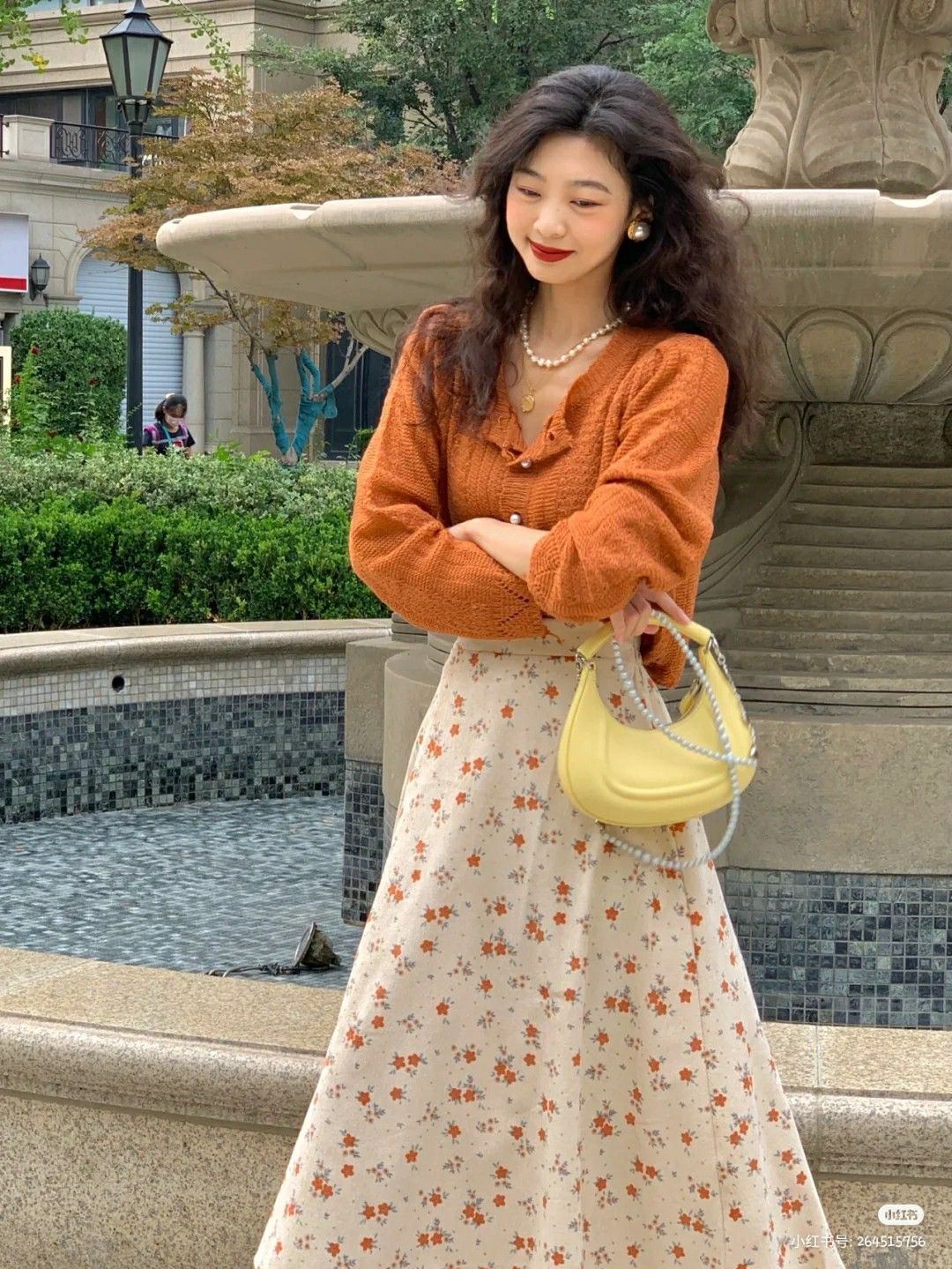 Từ áo chấm bi đến son đỏ: Style Hồng Kông thập niên 90 vẫn khiến phái đẹp mê mệt, Ngô Thanh Vân cũng không thể cưỡng lại - Ảnh 23.