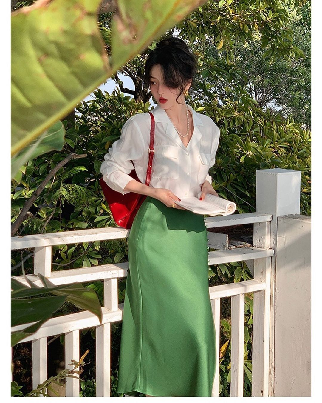 Từ áo chấm bi đến son đỏ: Style Hồng Kông thập niên 90 vẫn khiến phái đẹp mê mệt, Ngô Thanh Vân cũng không thể cưỡng lại - Ảnh 10.