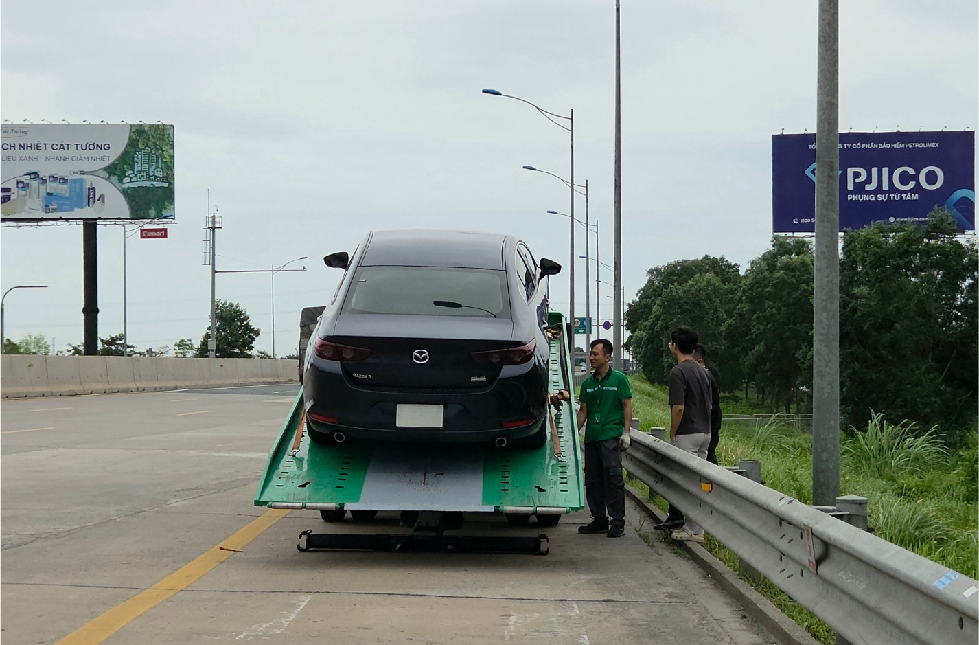 G&oacute;i cứu hộ &ocirc; t&ocirc; 299.000 đồng/năm: B&agrave;i to&aacute;n kinh tế ph&iacute;a sau một thị trường ngh&igrave;n tỷ chưa được khai ph&aacute; - Ảnh 2.