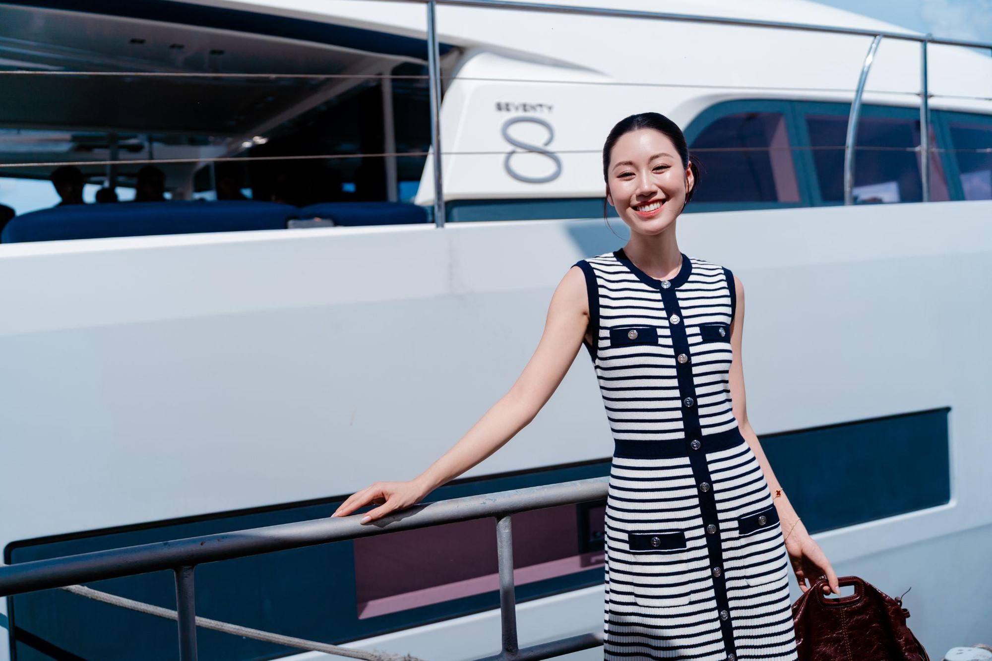 Maje c&ugrave;ng d&agrave;n IT girl đ&oacute;n Xu&acirc;n - H&egrave; 2026 tr&ecirc;n du thuyền- Ảnh 2.