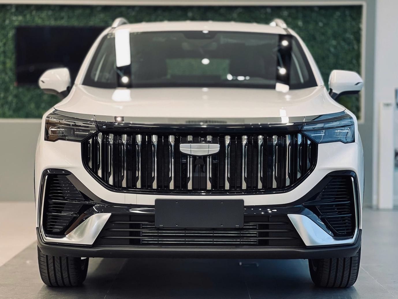 Geely Okavango - D-SUV c&oacute; trang bị vượt gi&aacute; tiền tại Việt Nam - Ảnh 4.
