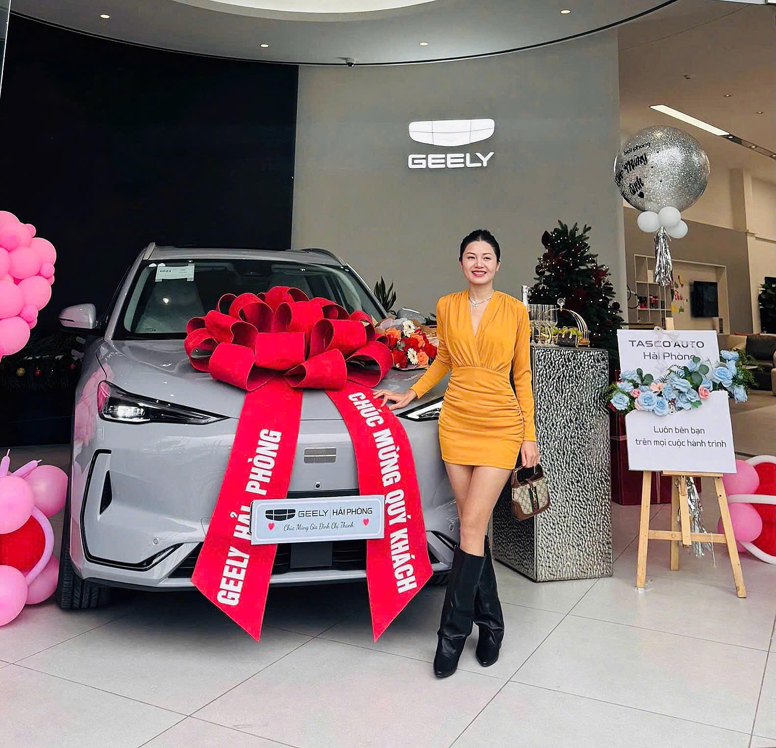 Tiết kiệm tối đa nhờ trạm sạc tại nh&agrave; v&agrave; điện mặt trời: Trải nghiệm thực tế từ nữ chủ nh&acirc;n Geely EX5 - Ảnh 2.