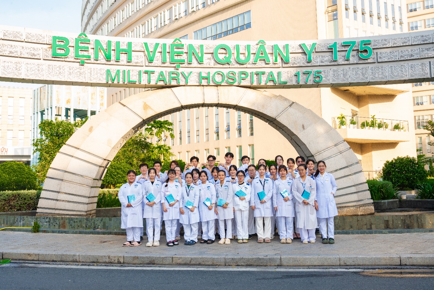 HUTECH ch&iacute;nh thức tuyển sinh ng&agrave;nh Y khoa, trao học bổng 30% cho th&iacute; sinh to&agrave;n quốc - Ảnh 4.