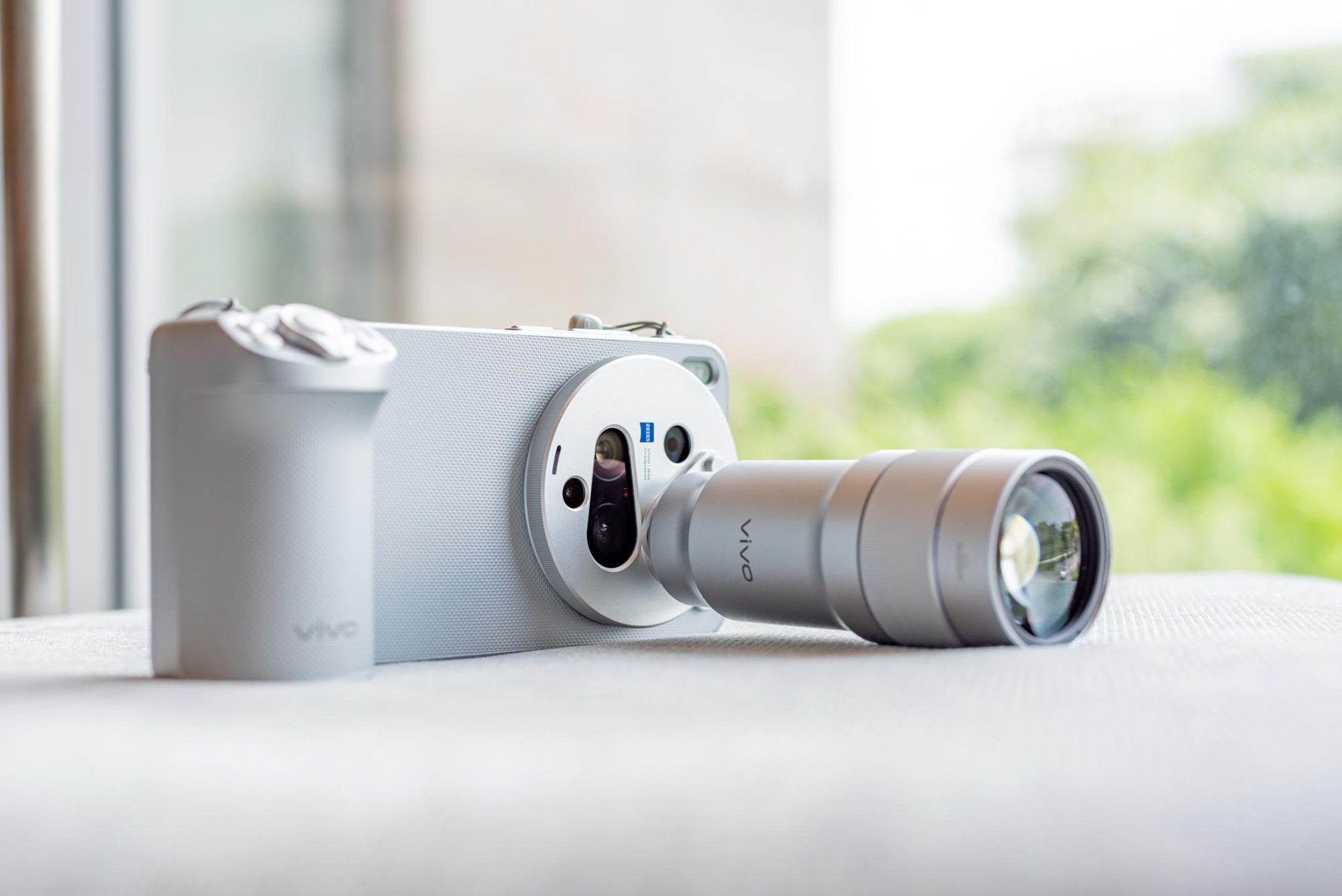 vivo X300 Ultra: Minh chứng cho cam kết mang trải nghiệm flagship của vivo tại Việt Nam - Ảnh 3.