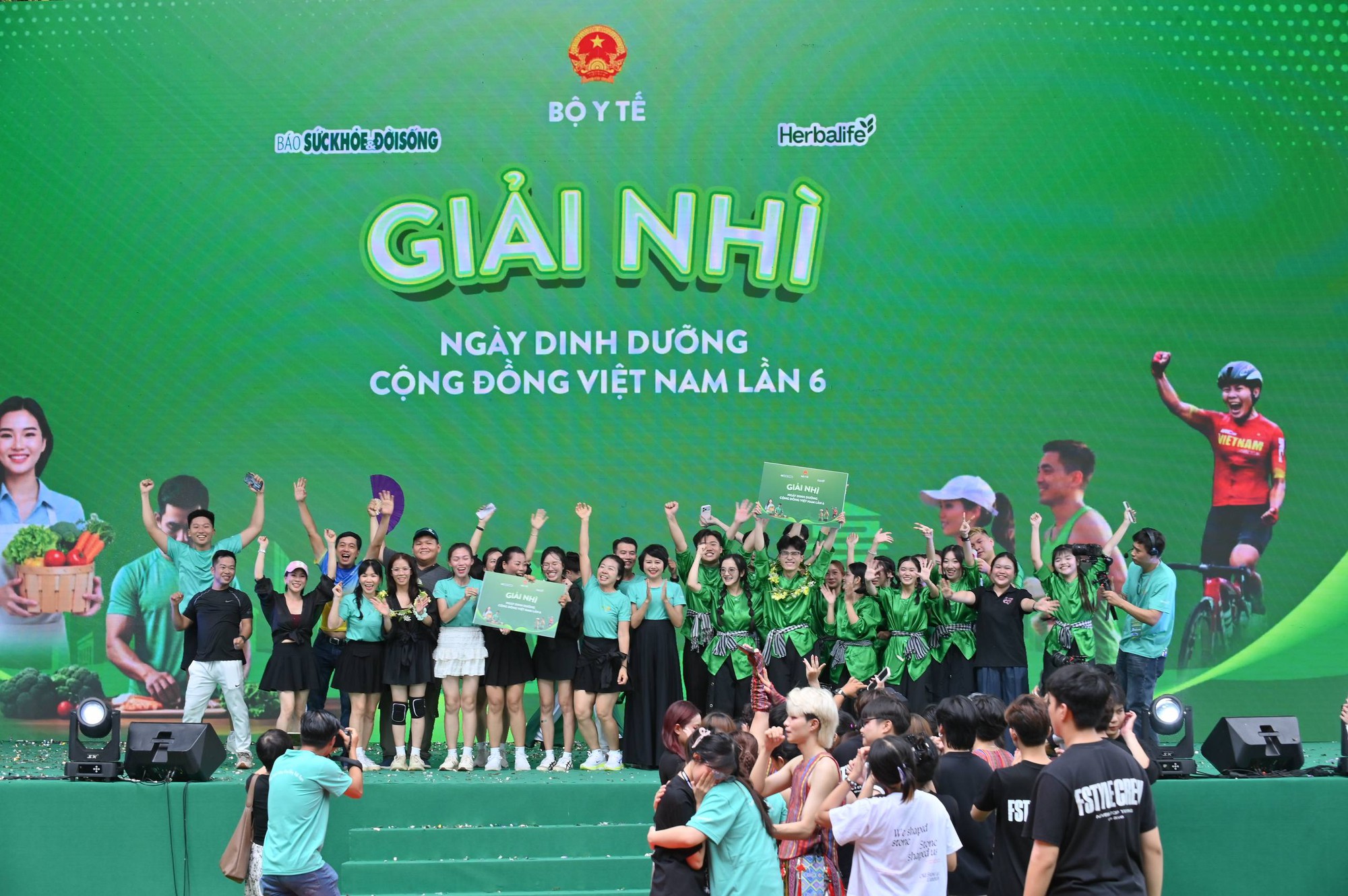 Qua 6 m&ugrave;a Ng&agrave;y Dinh dưỡng cộng đồng Việt Nam: Gần 10.000 người d&acirc;n được tư vấn sức khỏe, dinh dưỡng miễn ph&iacute; - Ảnh 9.