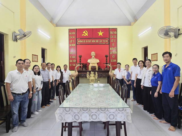 Chi bộ Văn phòng HĐQT Saigon Co.op và Co.opmart Cần Giờ đẩy mạnh phòng, chống tham nhũng, tiêu cực, lãng phí theo tư tưởng Hồ Chí Minh - Ảnh 3. Chi bộ Văn phòng HĐQT Saigon Co.op và Co.opmart Cần Giờ đẩy mạnh phòng, chống tham nhũng, tiêu cực, lãng phí theo tư tưởng Hồ Chí Minh - Ảnh 3.
