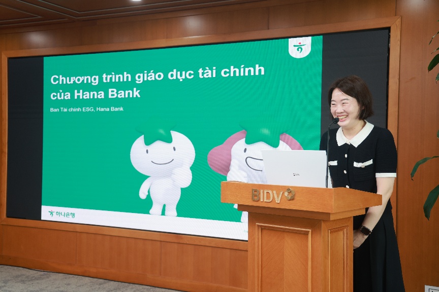 BIDV v&agrave; Hana Bank tổ chức hội thảo gi&aacute;o dục t&agrave;i ch&iacute;nh cho thế hệ trẻ - Ảnh 3.