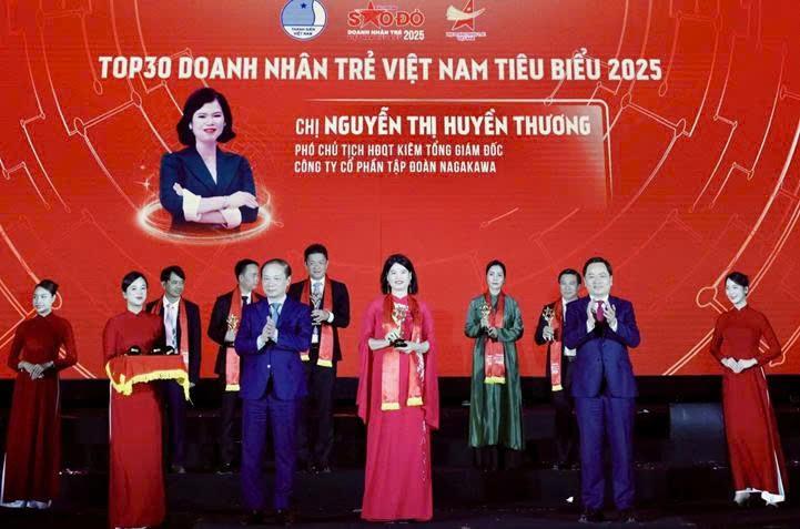 Tổng gi&aacute;m đốc Nagakawa đăng k&yacute; mua 13,5 triệu quyền mua cổ phiếu trong đợt tăng vốn - Ảnh 1.