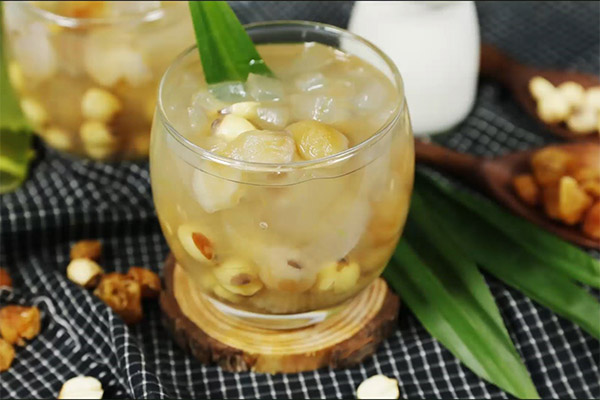 Chuy&ecirc;n gia gợi &yacute; 4 thực phẩm gi&aacute; rẻ gi&uacute;p cơ thể "hạ nhiệt" v&agrave;o m&ugrave;a h&egrave;, ngủ ngon hơn v&agrave; tăng sức đề kh&aacute;ng - Ảnh 2.