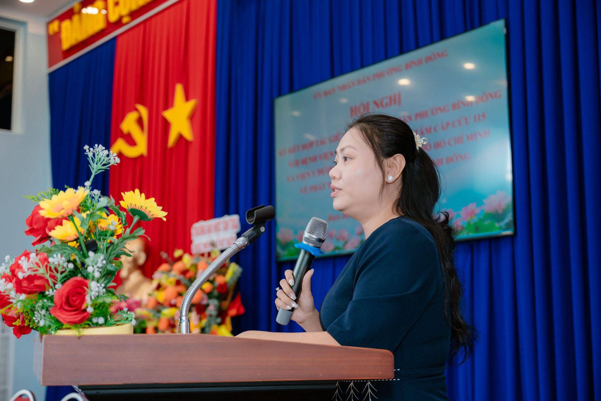Doanh nghiệp c&ugrave;ng đơn vị y tế n&acirc;ng chất &ldquo;điểm chạm&rdquo; trong chăm s&oacute;c sức khỏe- Ảnh 2.