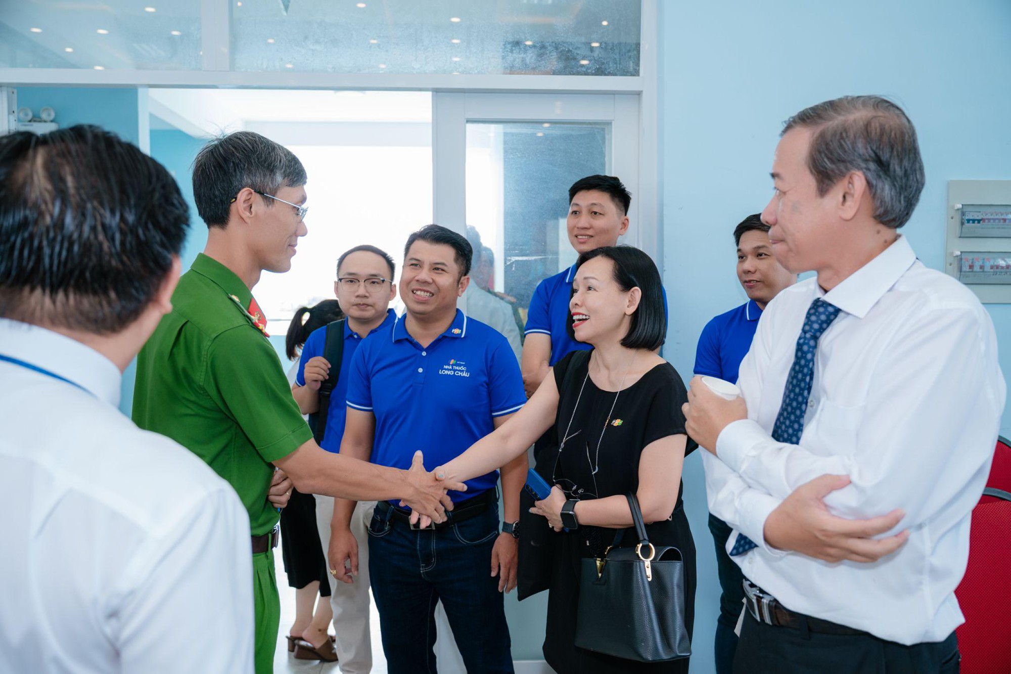 Doanh nghiệp c&ugrave;ng đơn vị y tế n&acirc;ng chất &ldquo;điểm chạm&rdquo; trong chăm s&oacute;c sức khỏe- Ảnh 4.