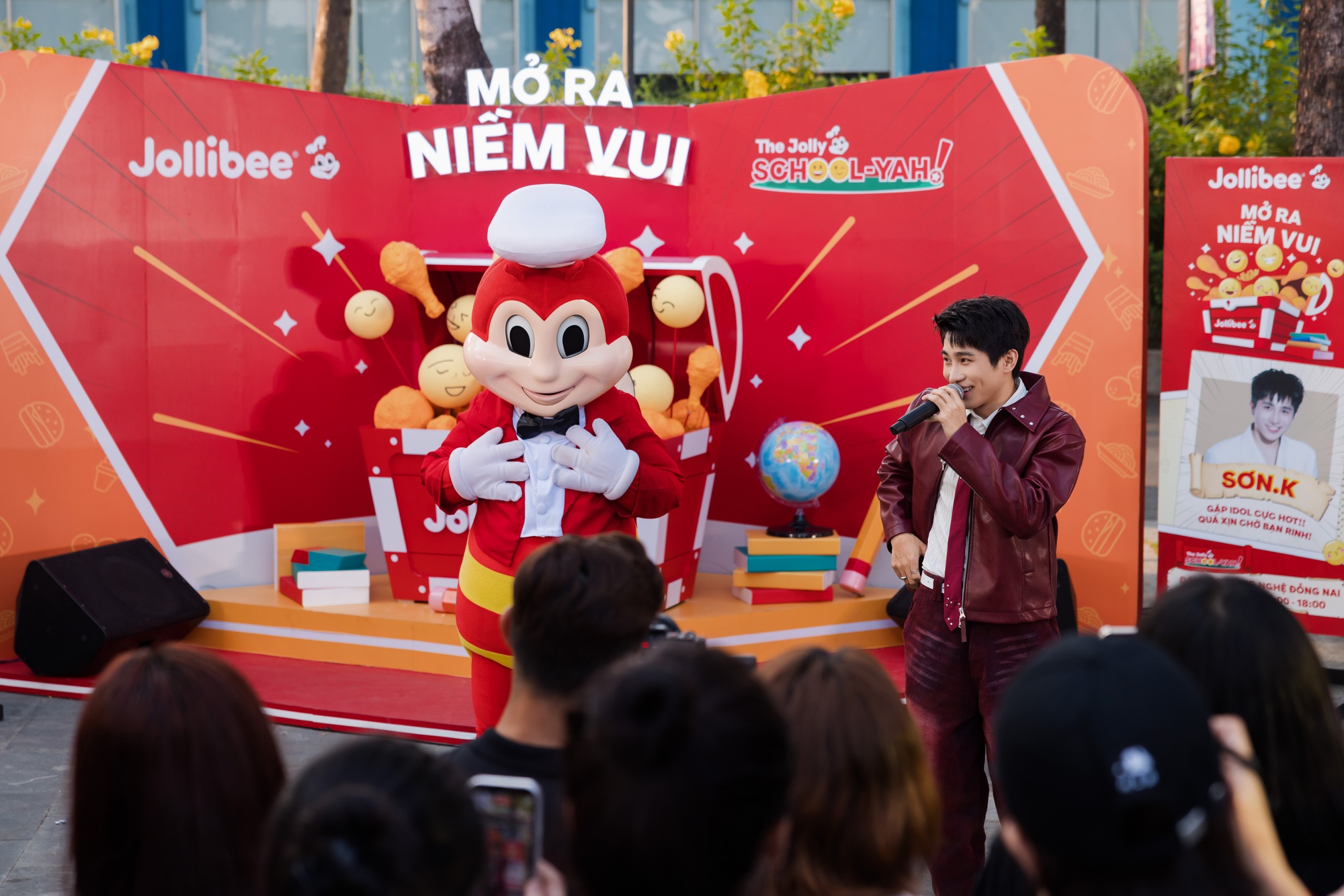 Ch&uacute; Ong Jollibee mang niềm vui &ldquo;The Jolly School - Yah! Mở Ra Niềm Vui&rdquo; - Ảnh 3.