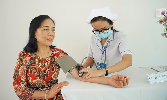 Hồ sơ sức khỏe điện tử tr&ecirc;n Ứng dụng C&ocirc;ng d&acirc;n số Th&agrave;nh phố Hồ Ch&iacute; Minh: Bước ngoặt trong quản trị y tế v&agrave; chăm s&oacute;c sức khỏe to&agrave;n d&acirc;n - Ảnh 3.