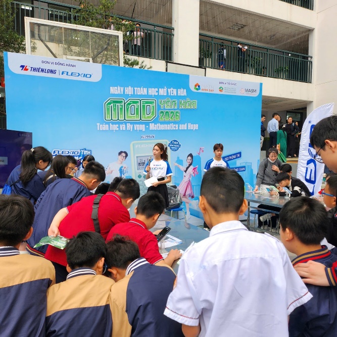 M&aacute;y t&iacute;nh khoa học FLEXIO đạt chuẩn mang v&agrave;o ph&ograve;ng thi - Ảnh 4.