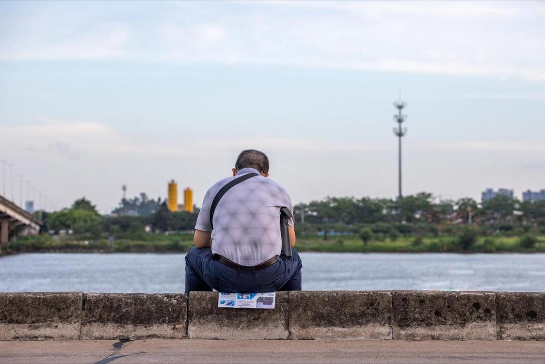 T&ocirc;i từng bỏ 1,8 tỷ x&acirc;y nh&agrave; ở qu&ecirc; để "nở m&agrave;y nở mặt", 9 năm sau mới hiểu: C&oacute; những khoản ti&ecirc;u chỉ để mua cảm gi&aacute;c hơn l&agrave; cuộc sống- Ảnh 4.