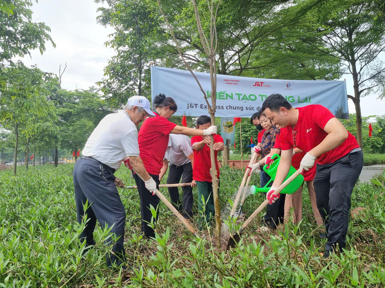 J&T Epress: ESG &ndash; từ chiến lược to&agrave;n cầu đến thực thi tại Việt Nam- Ảnh 3.