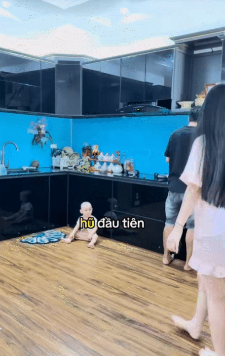 Thu nhập 13 triệu đồng/tháng và bữa cơm 50 ngàn: Cách mẹ bỉm ở Lâm Đồng vun vén cho giấc mơ xây nhà 1,5 tỷ- Ảnh 9. Thu nhập 13 triệu đồng/tháng và bữa cơm 50 ngàn: Cách mẹ bỉm ở Lâm Đồng vun vén cho giấc mơ xây nhà 1,5 tỷ- Ảnh 9.