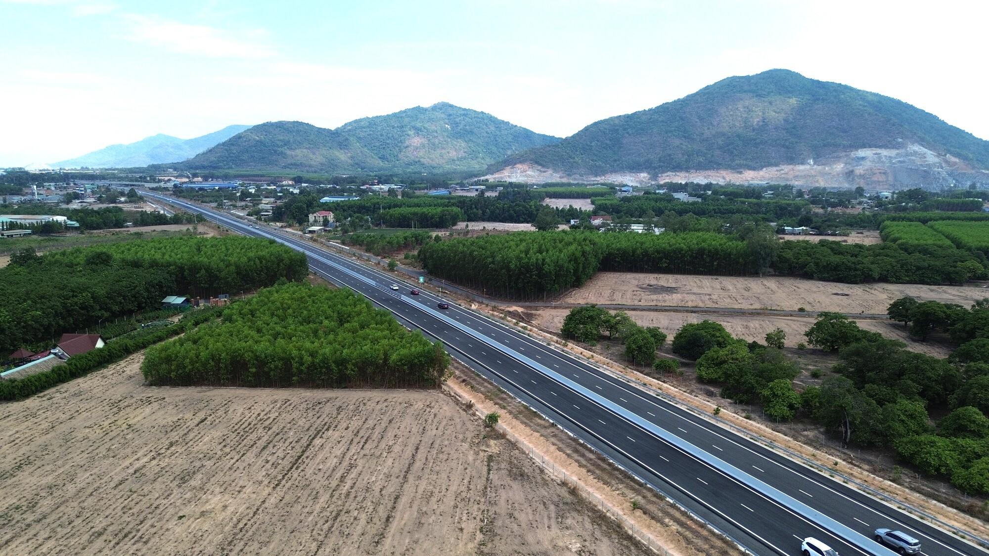 Một địa phương tại Việt Nam c&oacute; tiềm năng th&agrave;nh trung t&acirc;m kết nối quốc tế mới của Đ&ocirc;ng Nam Bộ - Ảnh 1.