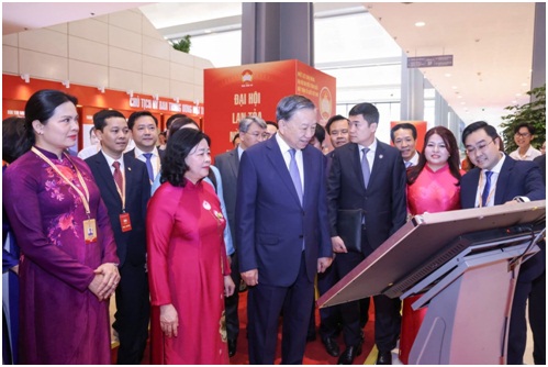 Giữ g&igrave;n v&agrave; ph&aacute;t huy nền văn h&oacute;a Việt Nam ti&ecirc;n tiến, đậm đ&agrave; bản sắc - nền tảng tinh thần của khối đại đo&agrave;n kết to&agrave;n d&acirc;n tộc - Ảnh 1.