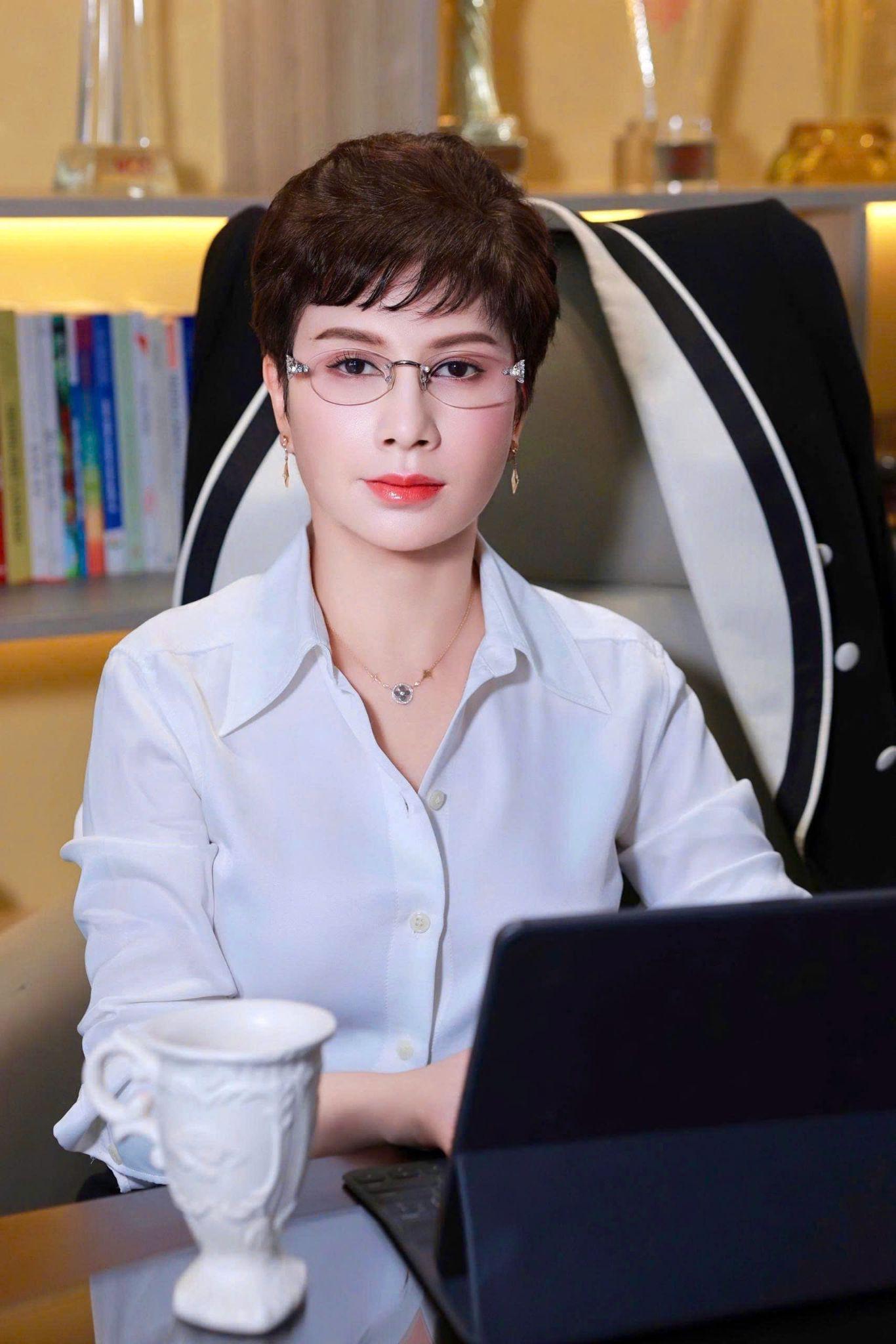 Chủ tịch Đặng Thanh Hằng: "Uy t&iacute;n trong ng&agrave;nh l&agrave;m đẹp kh&ocirc;ng thể x&acirc;y dựng chỉ bằng quảng c&aacute;o"- Ảnh 1.