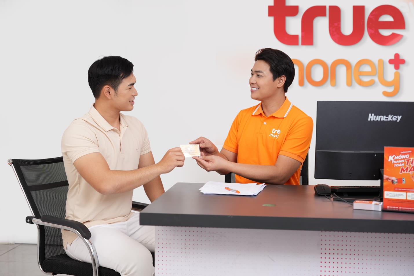 TrueMoney+ ra mắt HUB Branch mở rộng tiếp cận dịch vụ t&agrave;i ch&iacute;nh- Ảnh 2.