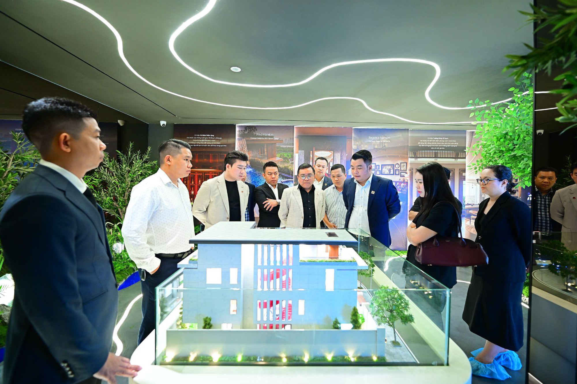 The Collectors&rsquo; khai mở Sales Gallery, đưa giới tinh hoa bước v&agrave;o thế giới đại trạch nội đ&ocirc; - Ảnh 2.