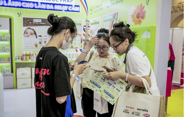 Corine De Farme: Bảo vệ l&agrave;n da đầu đời - nền tảng suốt đời cho b&eacute;- Ảnh 6.