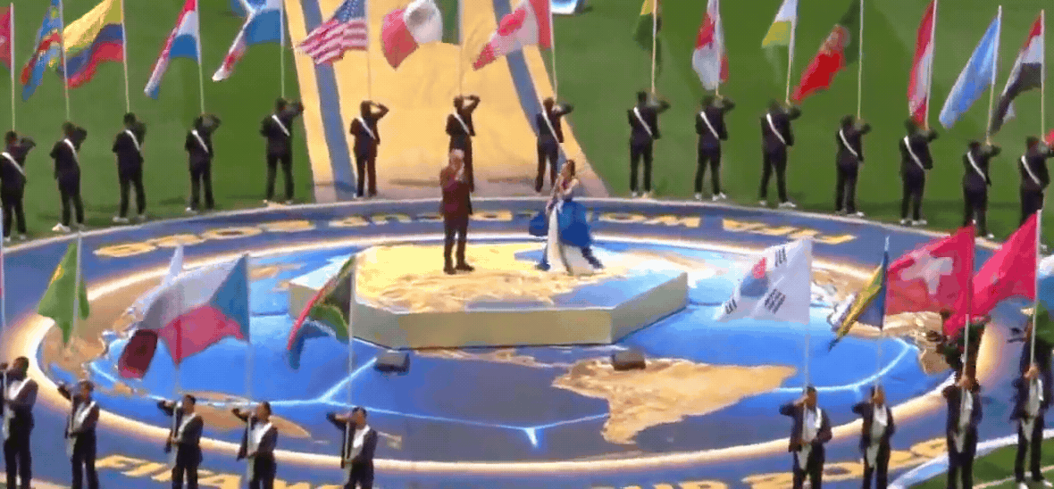 Mỹ nhân quá khứ bị từ chối và cú đổi đời làm nên lịch sử, từ Grammy, Oscar đến World Cup chiếm trọn spotlight - Ảnh 1.