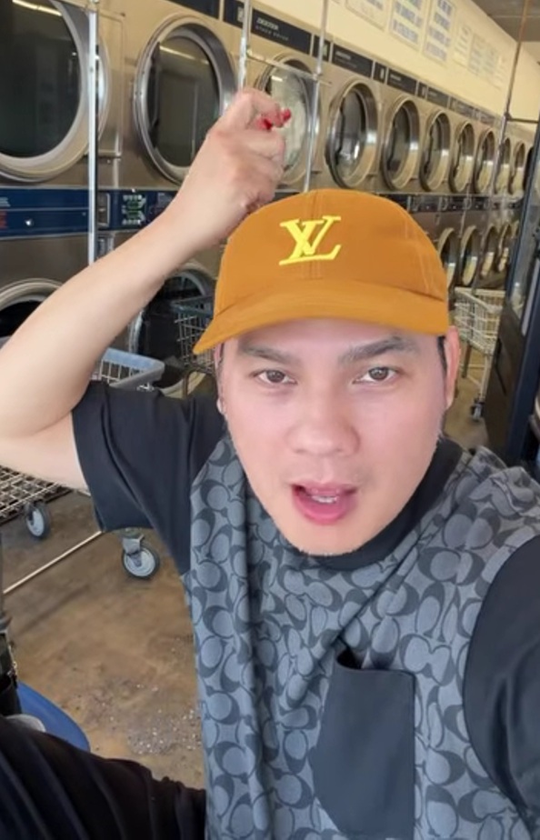 Cuộc sống ở Mỹ của nam NSƯT l&agrave; gi&aacute;m đốc c&ocirc;ng ty: Tự giặt đồ, đi ăn 1 m&igrave;nh - Ảnh 1.