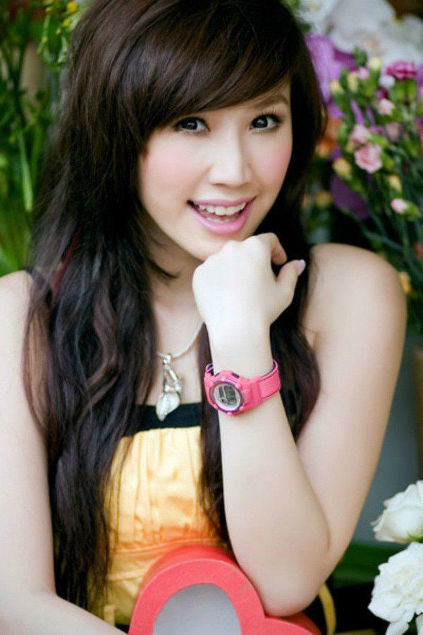 Việt Nam có công chúa showbiz nổi tiếng cả nước: Hit quốc dân ai cũng thuộc, hủy cả album vì sợ bị chê- Ảnh 2. Việt Nam có công chúa showbiz nổi tiếng cả nước: Hit quốc dân ai cũng thuộc, hủy cả album vì sợ bị chê- Ảnh 2.