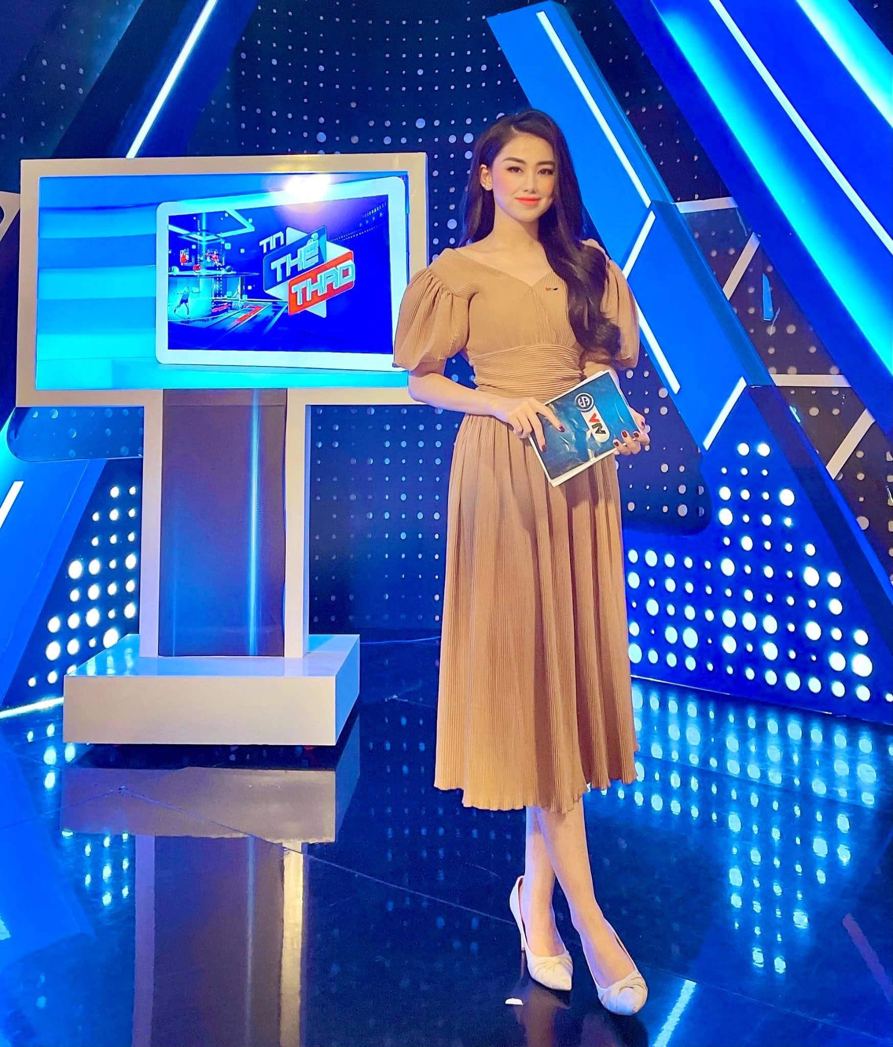 Cô gái Hải Phòng từng là mỹ nhân Nóng Cùng FIFA World Cup 8 năm trước, cuộc sống hiện tại gây bất ngờ - Ảnh 7.
