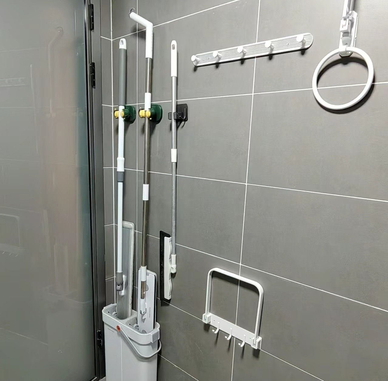 Vợ t&ocirc;i nhất quyết chuyển chậu rửa mặt ra ngo&agrave;i ph&ograve;ng tắm, đến khi dọn v&agrave;o ở mới thấy đ&acirc;y l&agrave; quyết định s&aacute;ng suốt nhất khi l&agrave;m nh&agrave; - Ảnh 9.