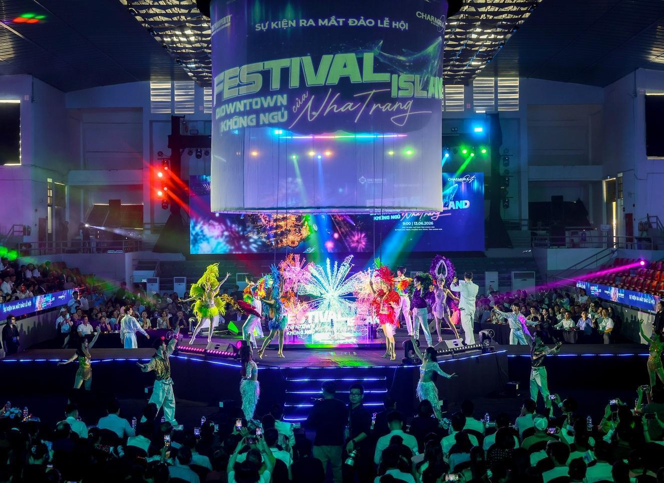 B&ugrave;ng nổ ra mắt Festival Island, h&eacute; mở tương lai một Downtown kh&ocirc;ng ngủ của Nha Trang - Ảnh 1.
