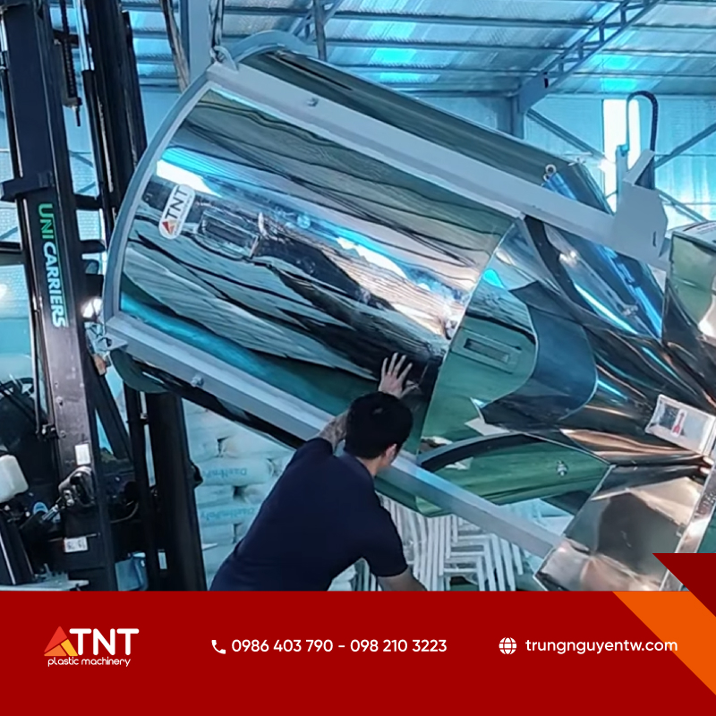 Trung Nguy&ecirc;n TNT: Giải ph&aacute;p thiết bị v&agrave; tự động h&oacute;a cho ng&agrave;nh nhựa Việt Nam - Ảnh 4.