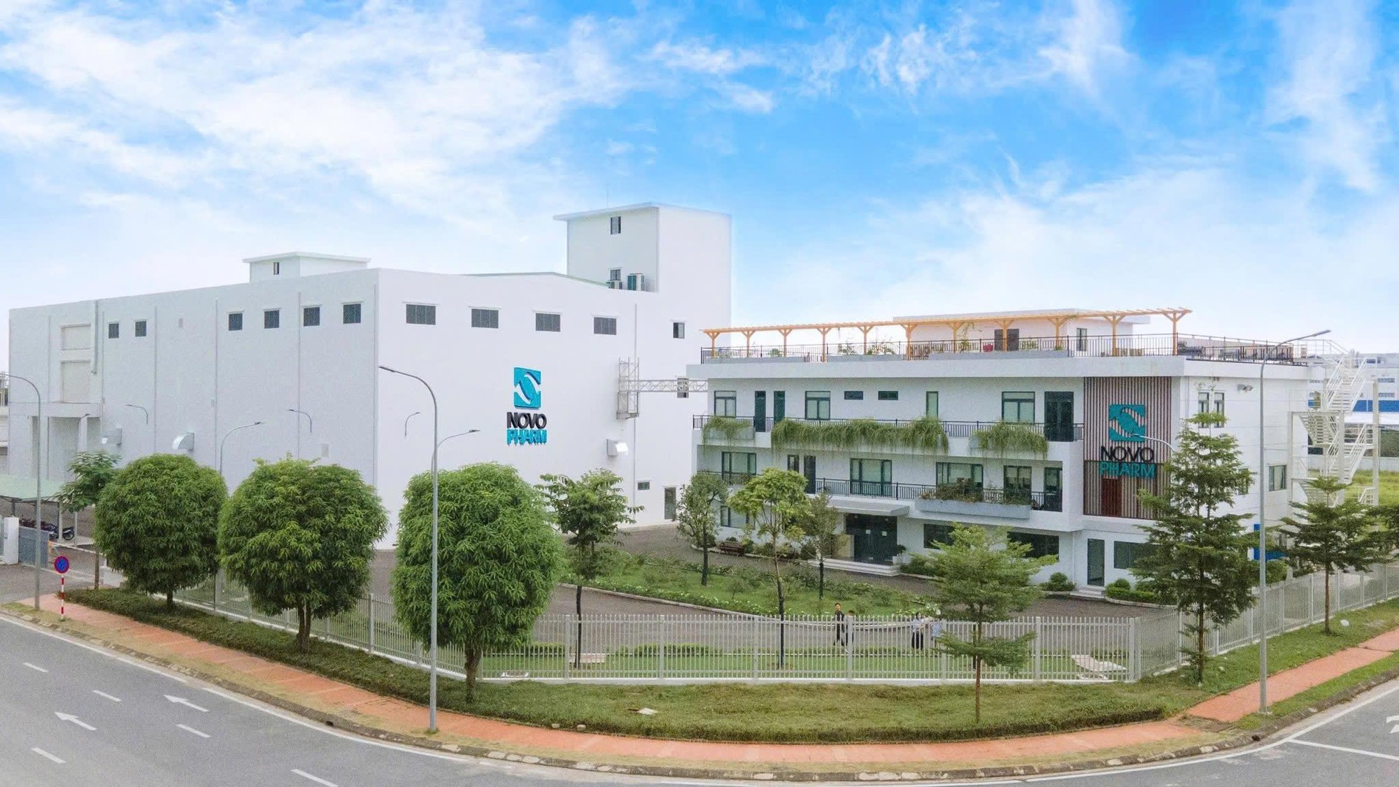 Dược Novopharm số h&oacute;a bao b&igrave;, vận h&agrave;nh chuyển đổi xanh - H&ograve;a nhịp c&ugrave;ng xu hướng Net Zero to&agrave;n cầu! - Ảnh 1.
