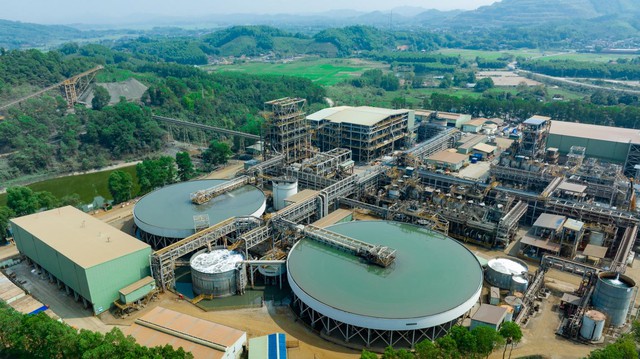 Cuộc đua ng&agrave;nh c&ocirc;ng nghiệp kh&ocirc;ng gian đang l&agrave;m thay đổi c&aacute;ch thế giới nh&igrave;n về vonfram- Ảnh 2.