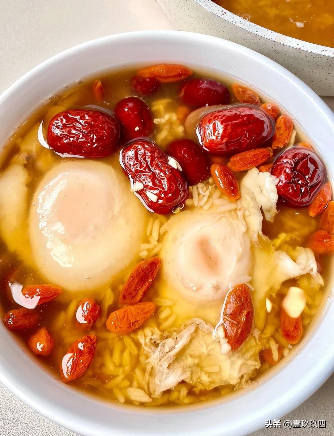 Phụ nữ muốn chống lão hóa và đẹp lên từng ngày hãy thường xuyên ăn 4 món "giúp trẻ đẹp"- Ảnh 10. Phụ nữ muốn chống lão hóa và đẹp lên từng ngày hãy thường xuyên ăn 4 món "giúp trẻ đẹp"- Ảnh 10.