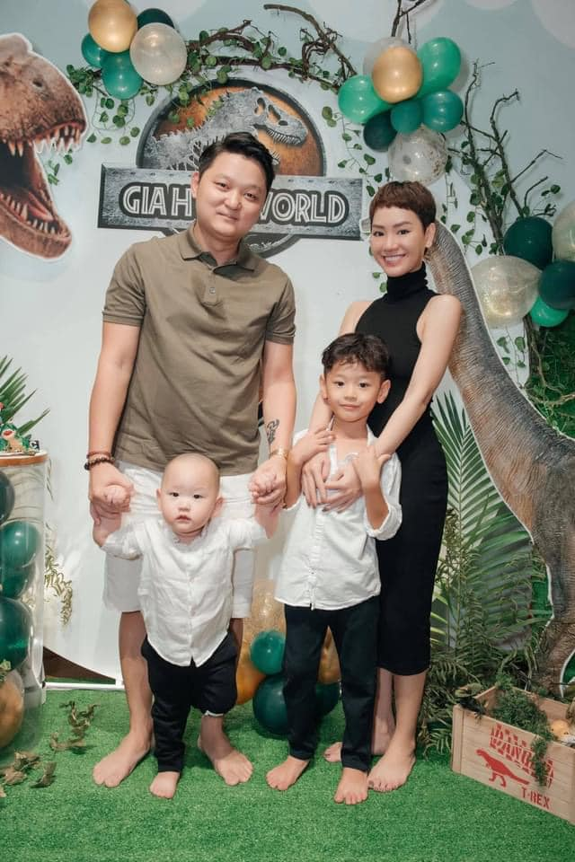 Mỹ nh&acirc;n Việt c&oacute; tất cả nhưng l&agrave;m biếng: H&aacute;t hay nhan sắc trời ban, đang nổi tiếng cả nước th&igrave; nghỉ ngang  - Ảnh 5.